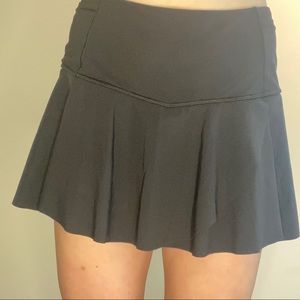 Lululemon Quick Pace Skirt (13")